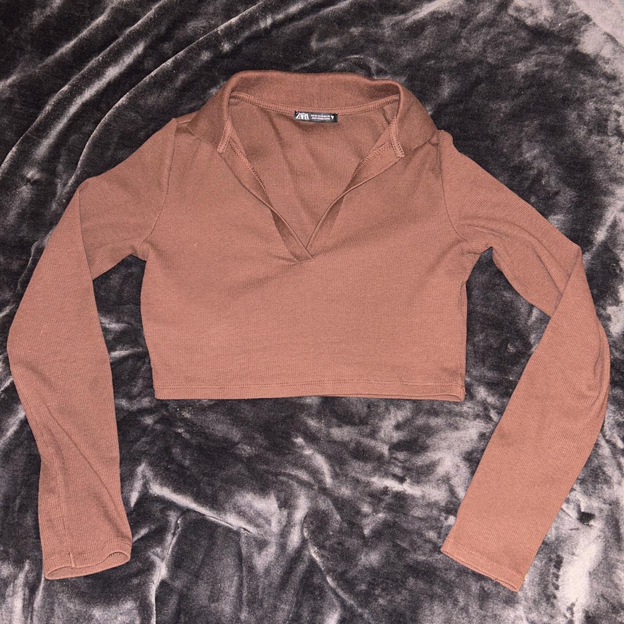 Zara brown v neck long sleeve crop top Size medium... Depop