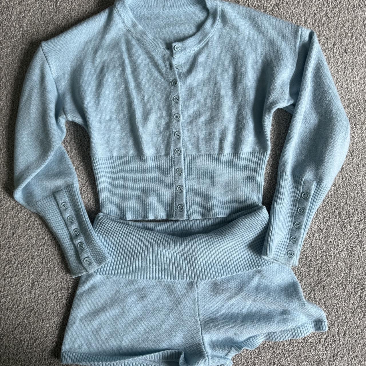 item listed by oliviadivinn