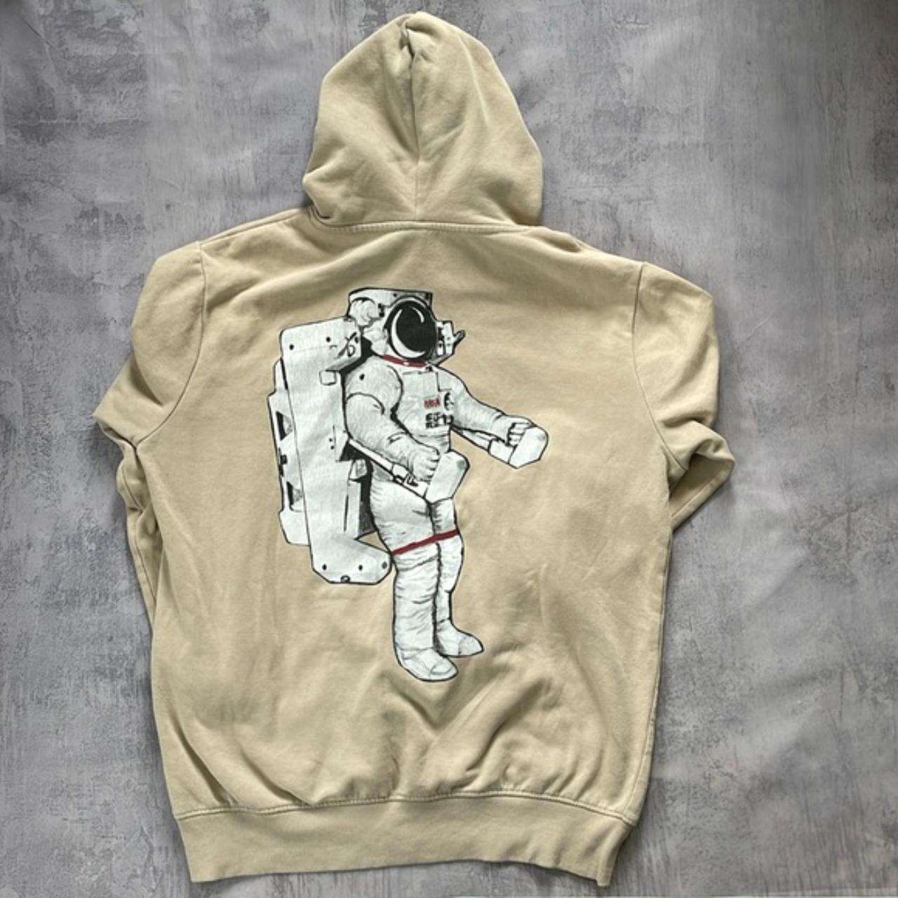 NASA x Divided Graphic Hoodie Sweater SIZE