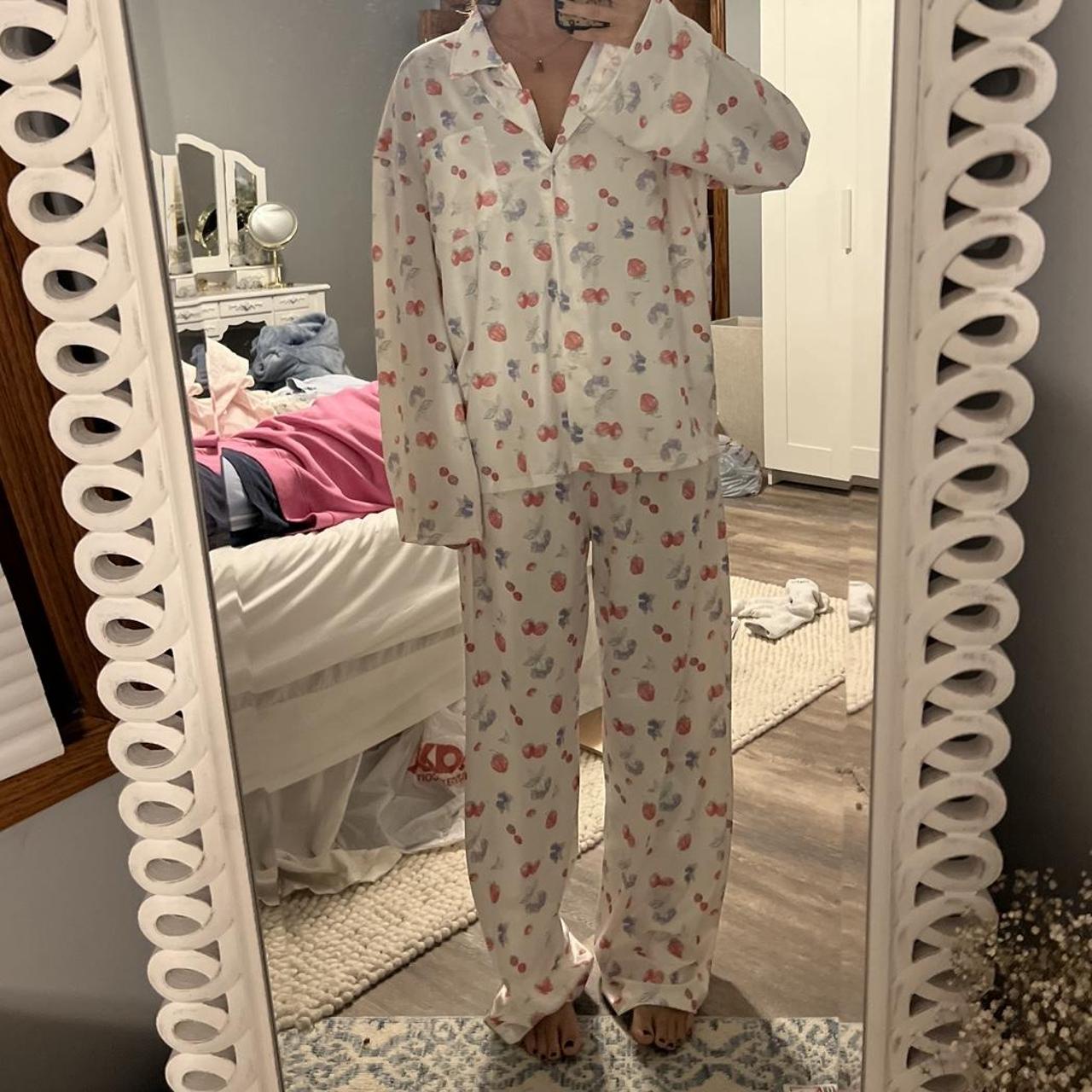 Djerf Avenue Pajama set FROM AMAZON!! I bought... Depop