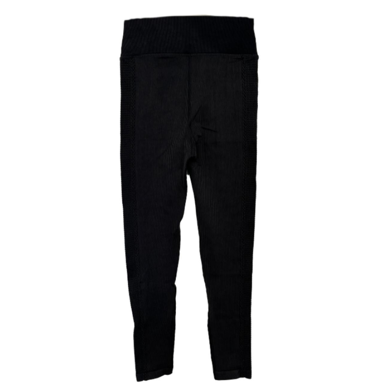 AERIE OFFLINE black leggings -- medium flattering - Depop