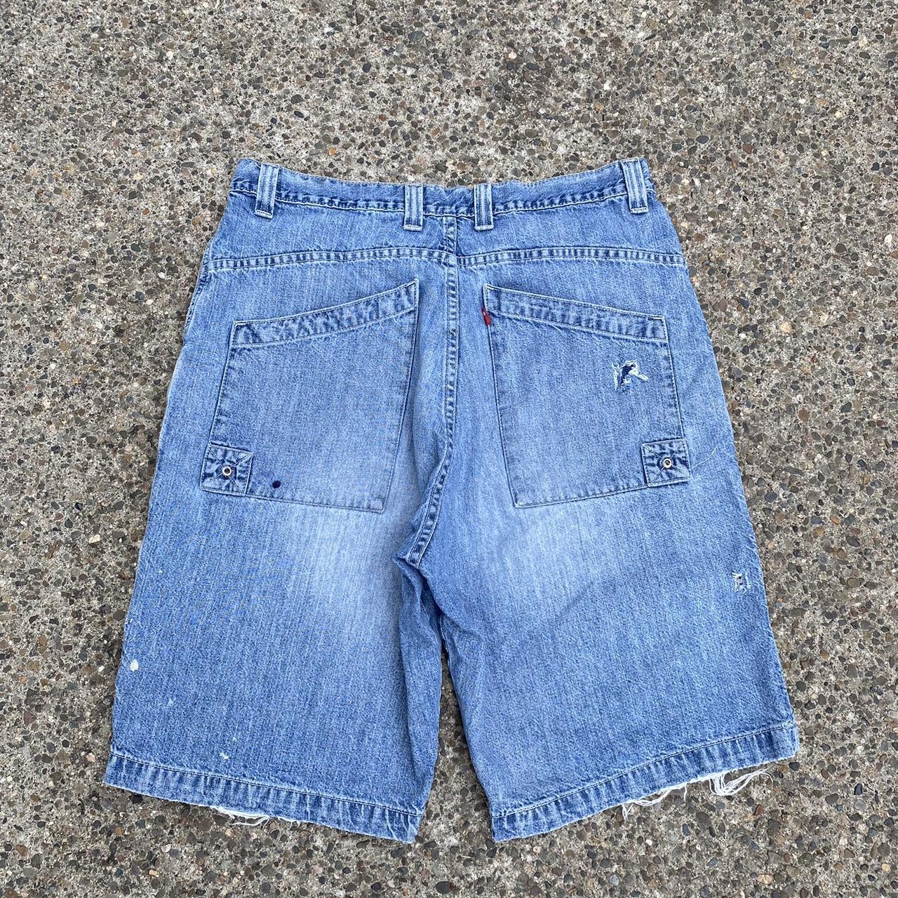 Y2k Levis 579 jorts I love the back pocket design... - Depop