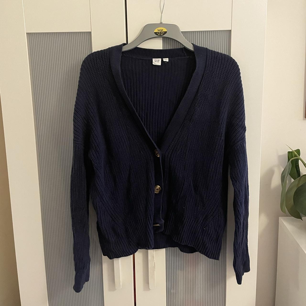 Gap Women's Cardigan | Depop