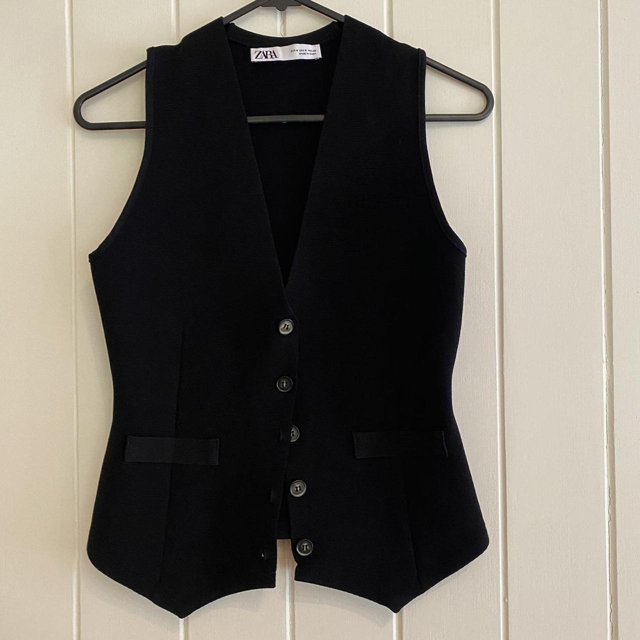 Black Zara Vest, tight fit bodycon shape in a knit... Depop