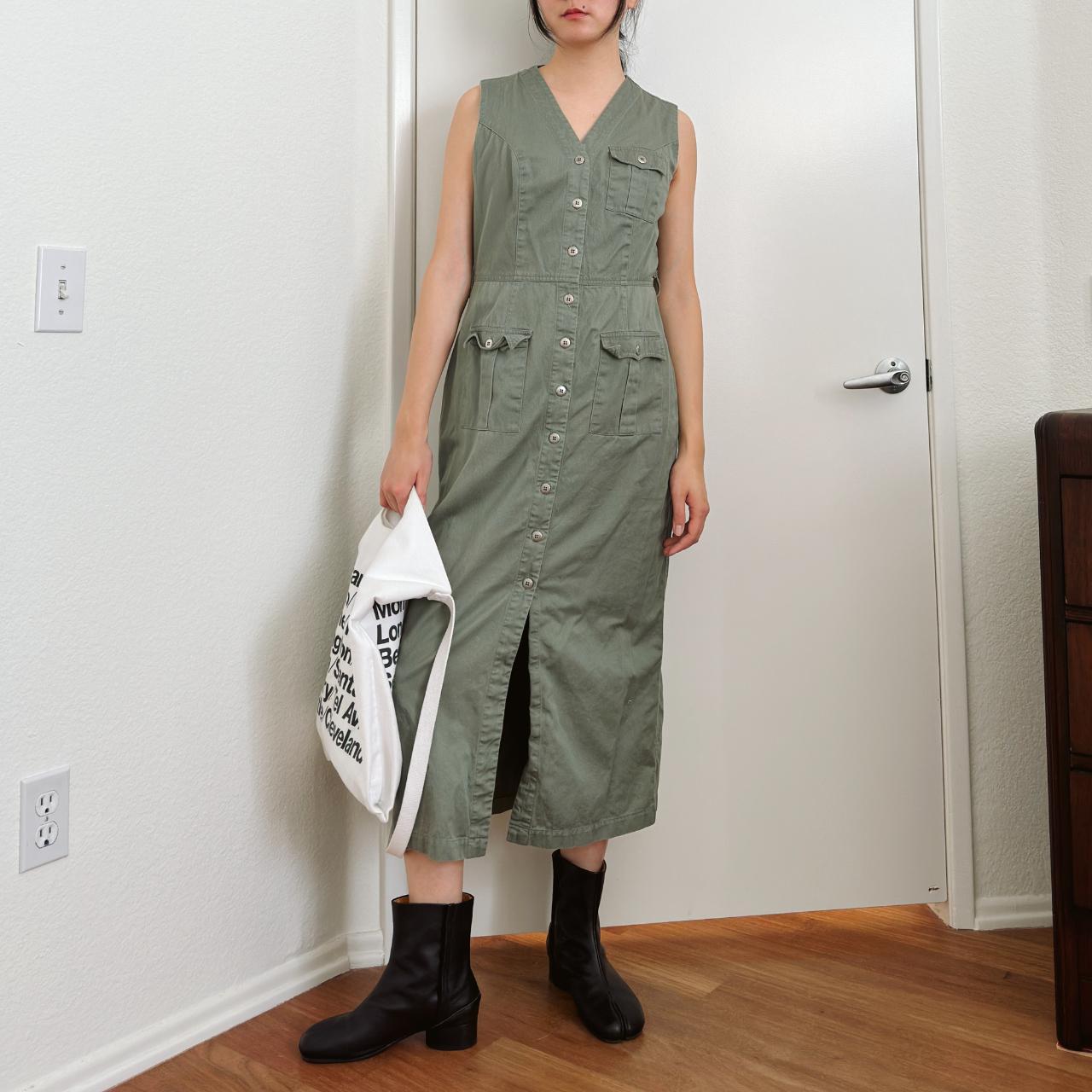 item listed by primariestudios