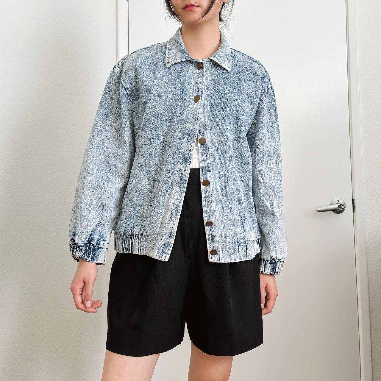 item listed by primariestudios
