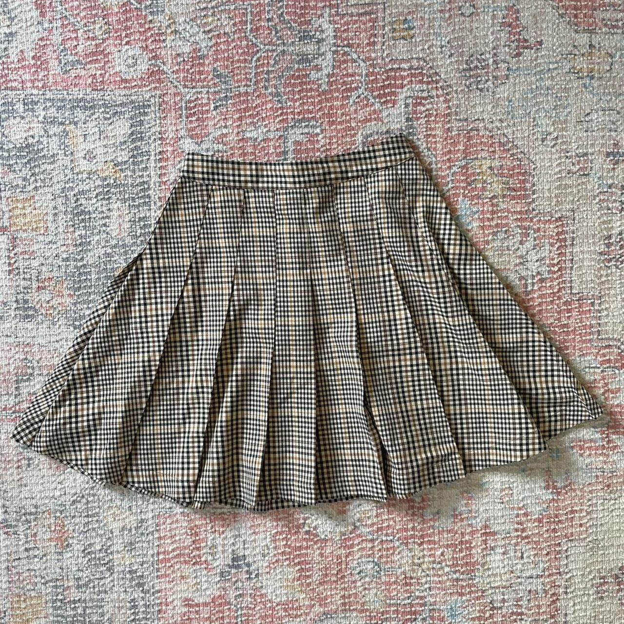 Princess Highway pleated skirt 🌿 in great condition.... - Depop