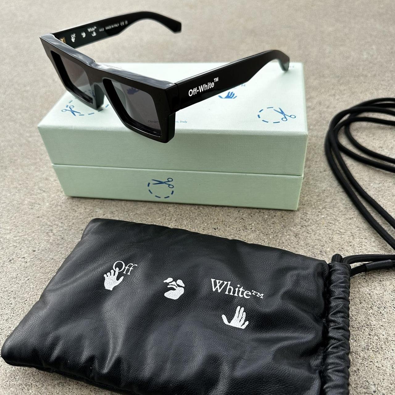 Off-White c/o Virgil Abloh Nassau Rectangle Frame Sunglasses in Black