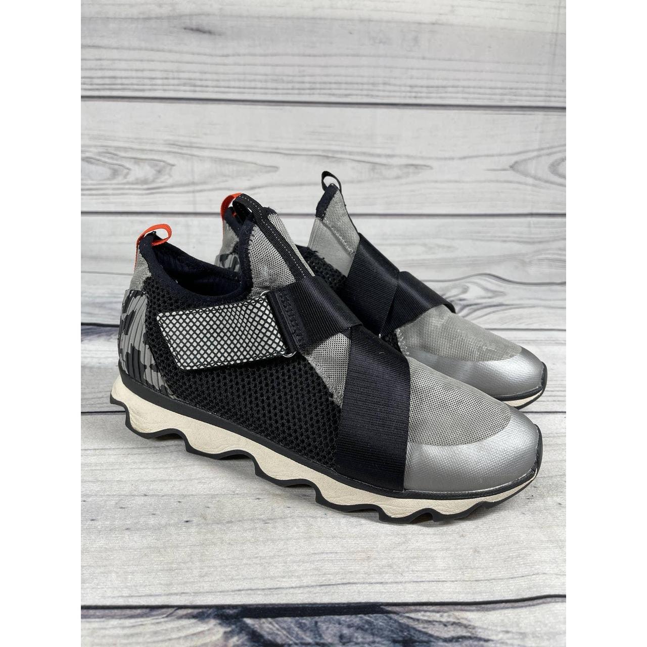 SOREL Sneaker in Dove Colombe Womens Size... Depop