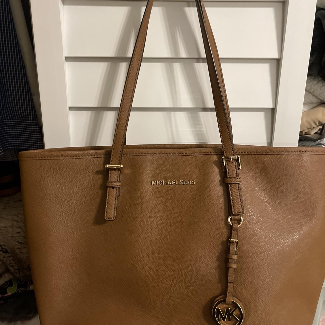 Michael kors jet set deals tote tan