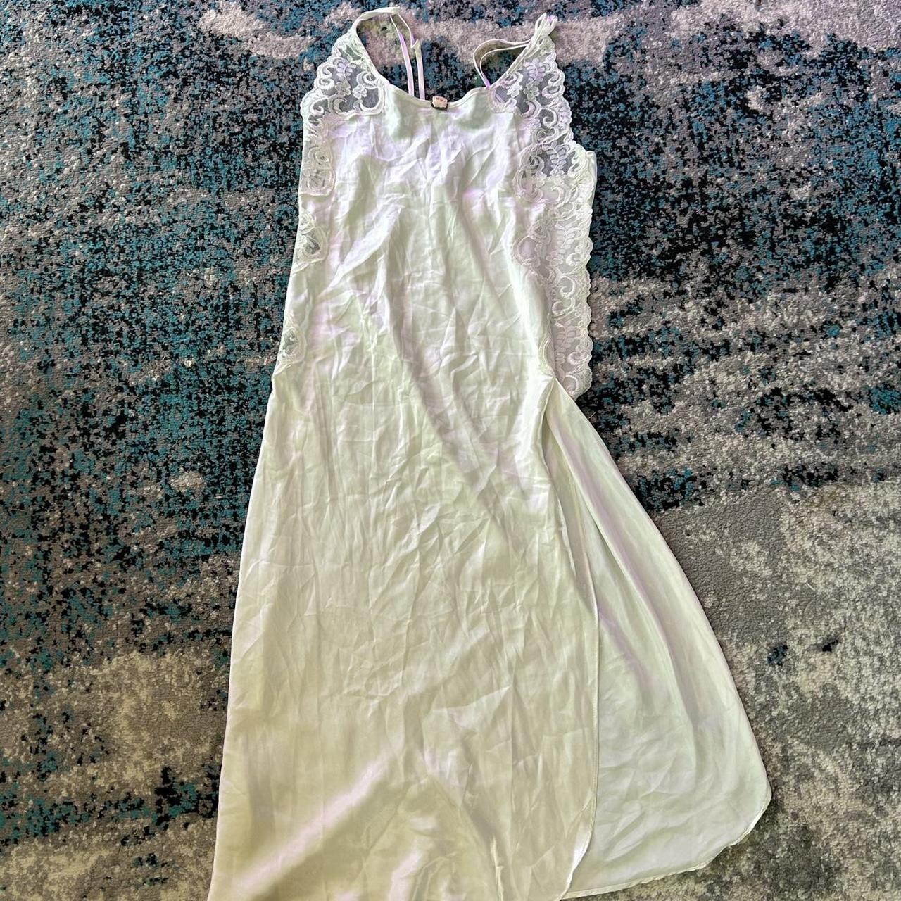 item listed by lovecloud