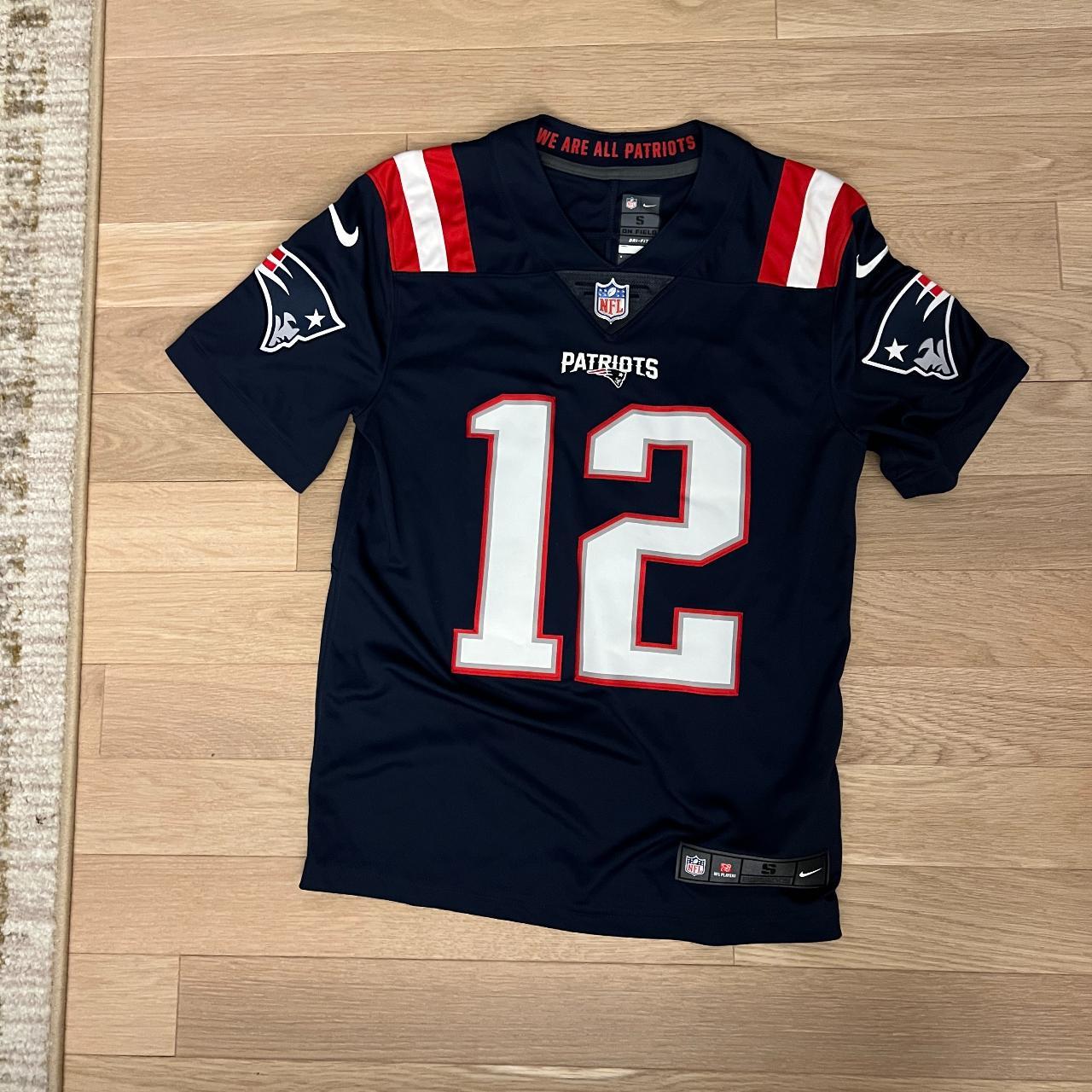 Nike NFL Patriots Tom Brady Jersey - S Nike NFL - Depop