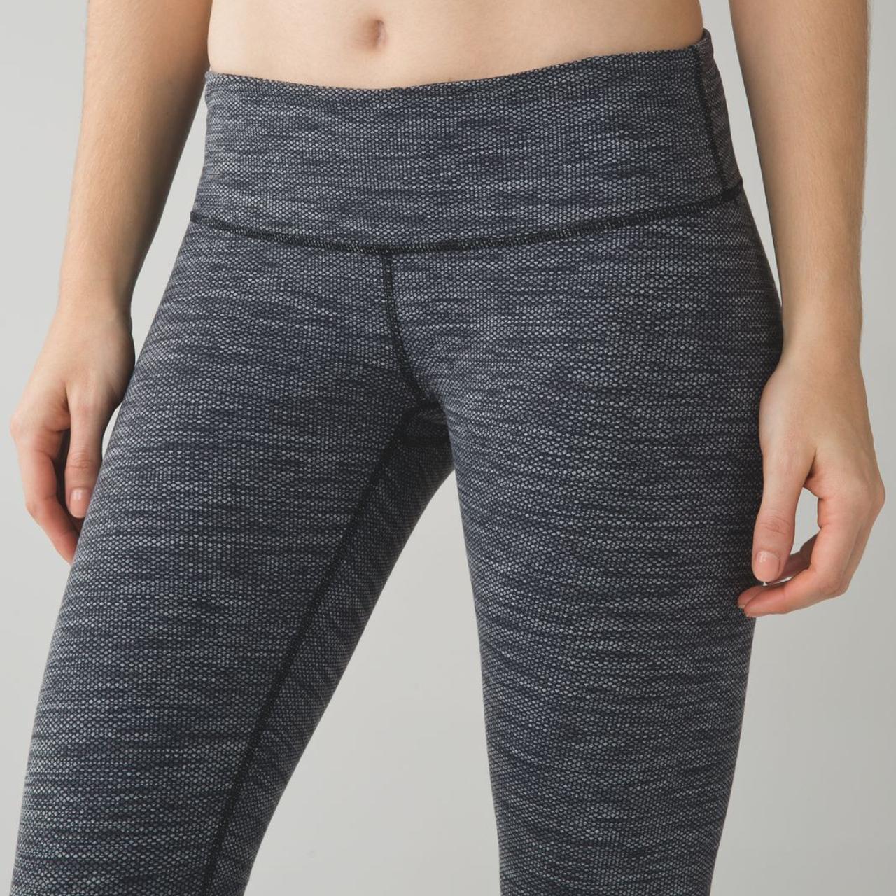 Lululemon Wunder Under Pant III - Size 4