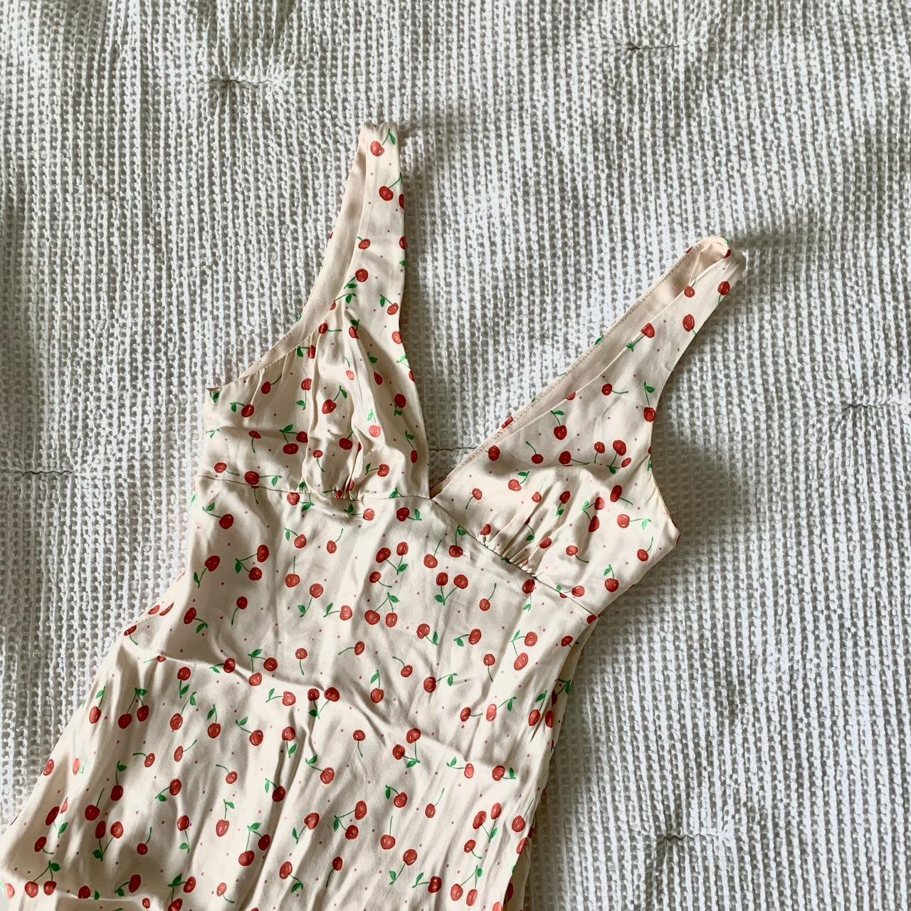 ZARA CHERRY PRINT MINI DRESS 🍒 Size small The... Depop