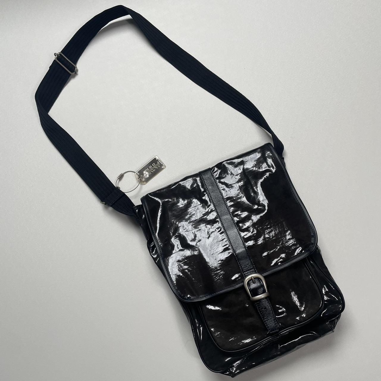 2025年最新YOSHIKI YOSHIKI HISHINUMA バッグ HISHINUMA バッグの人気