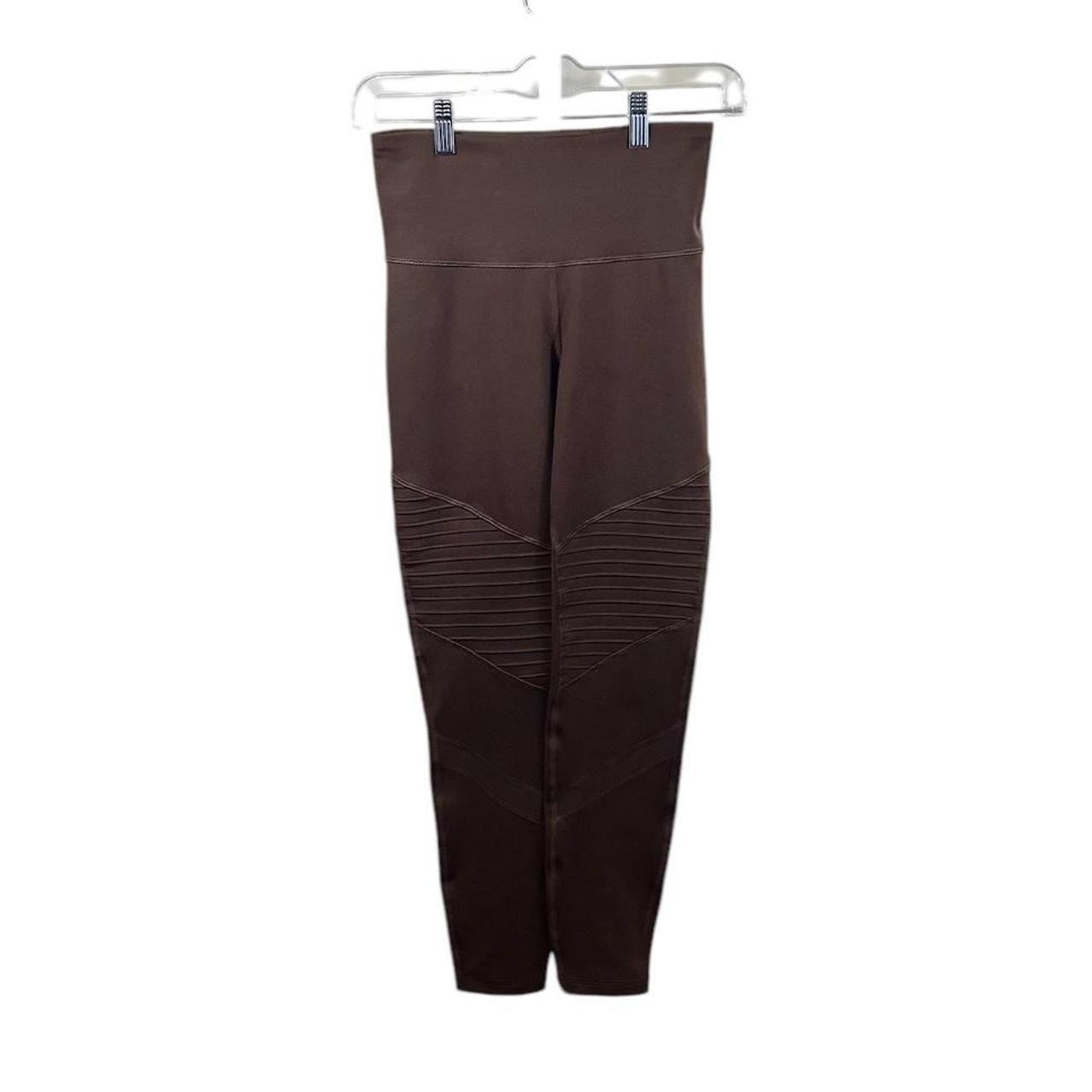 item listed by thatgreenroom