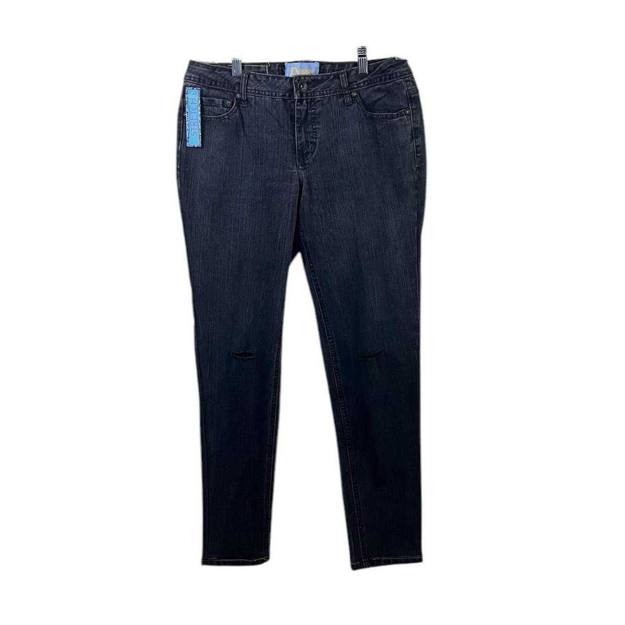item listed by thatgreenroom