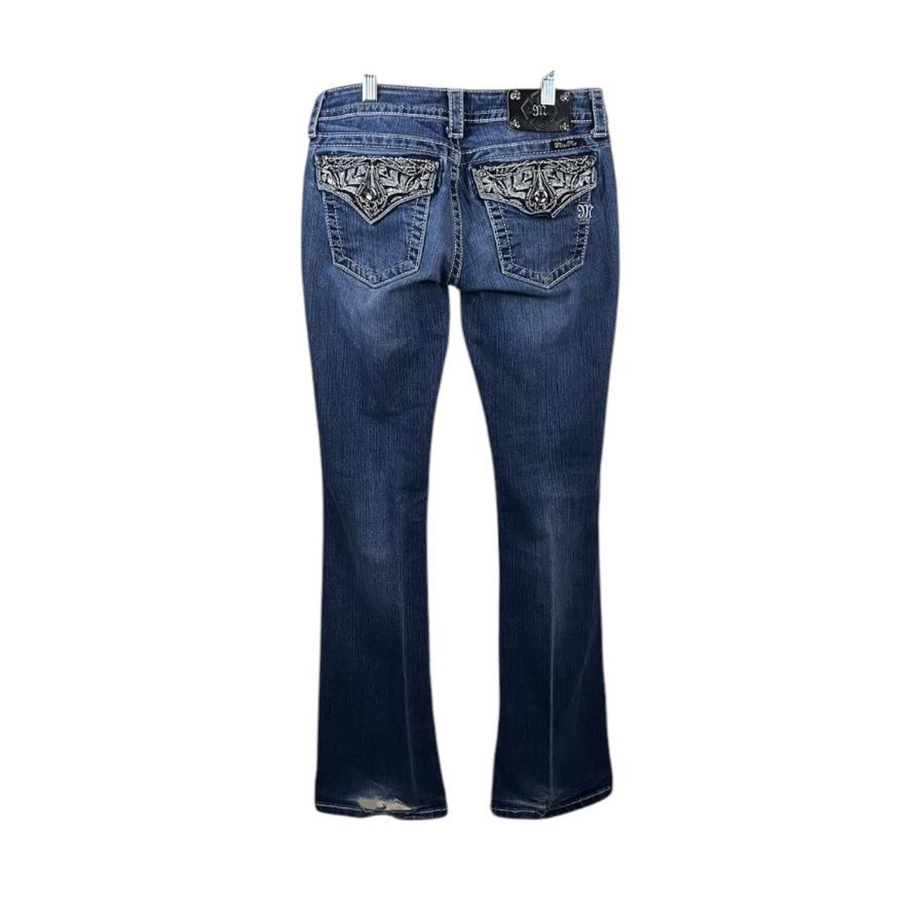 item listed by thatgreenroom