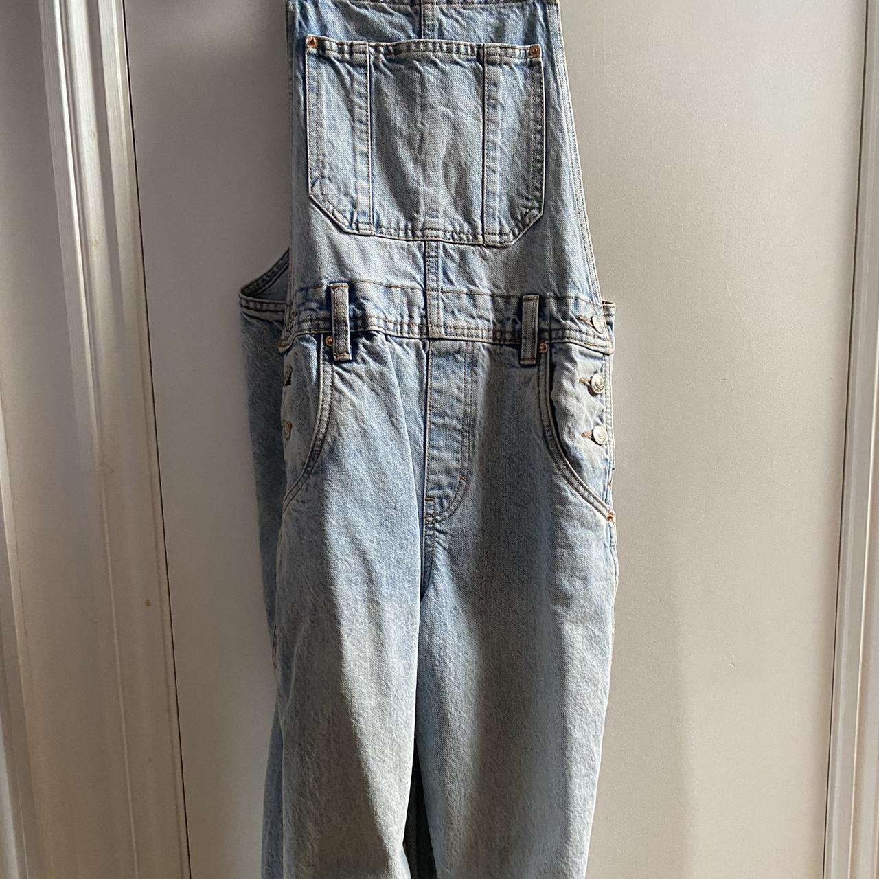Pull and bear dungarees - worn a few times but great... - Depop