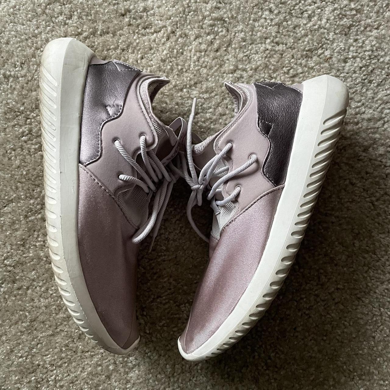 Adidas lilac tubular entrap trainers best sale