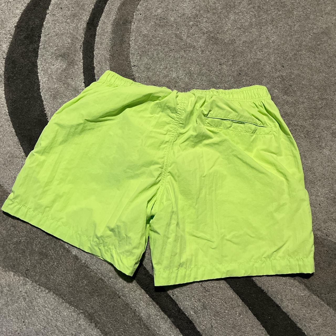 H&M Men's Green Shorts Depop