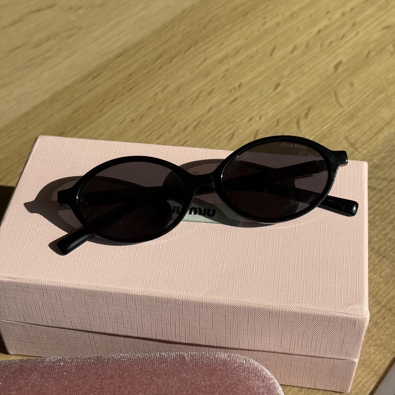 Miu Miu Women's Round Sunglasses - Pink – Miu Miu… - image 2