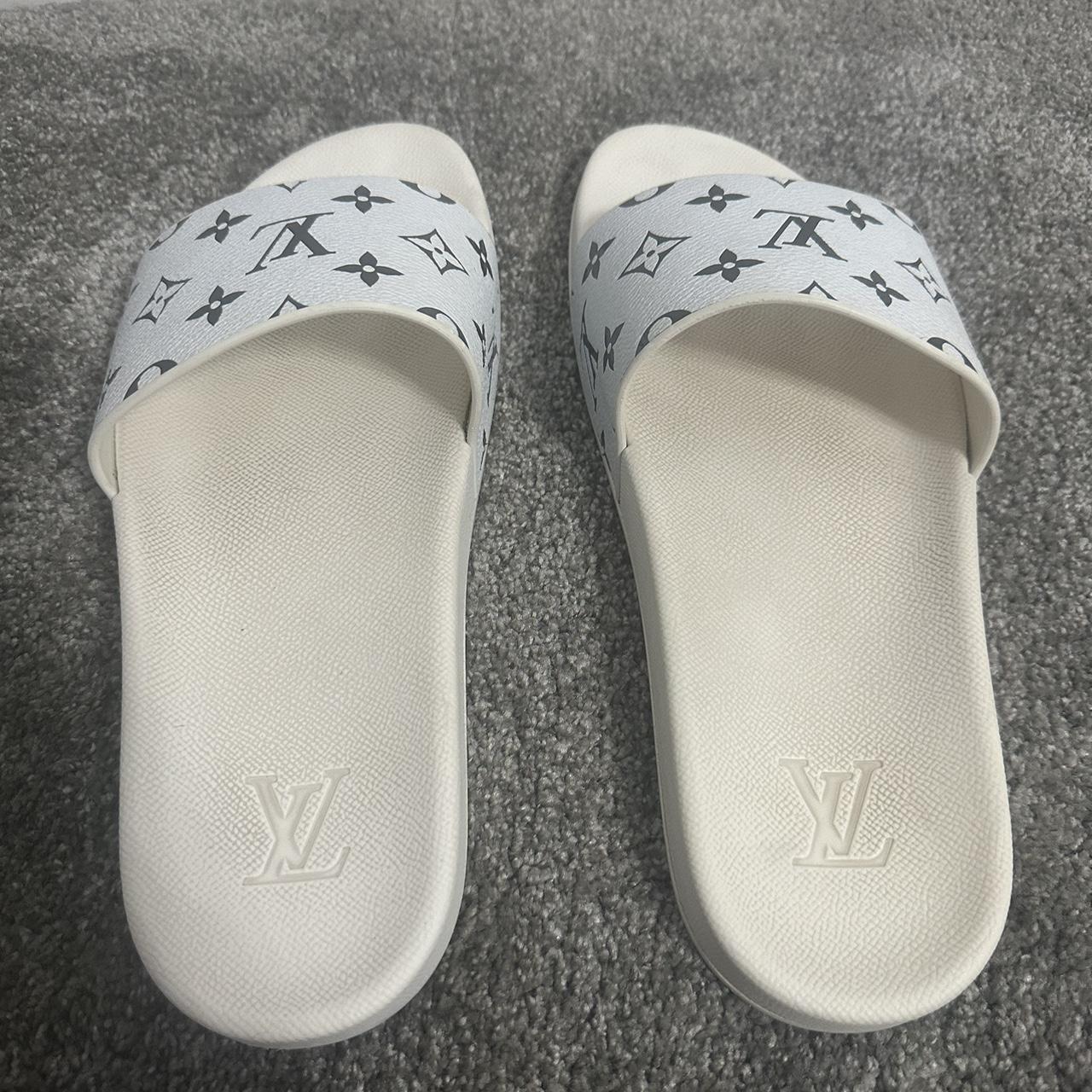Pre-owned Louis Vuitton Waterfront Mule White Grey In White/grey