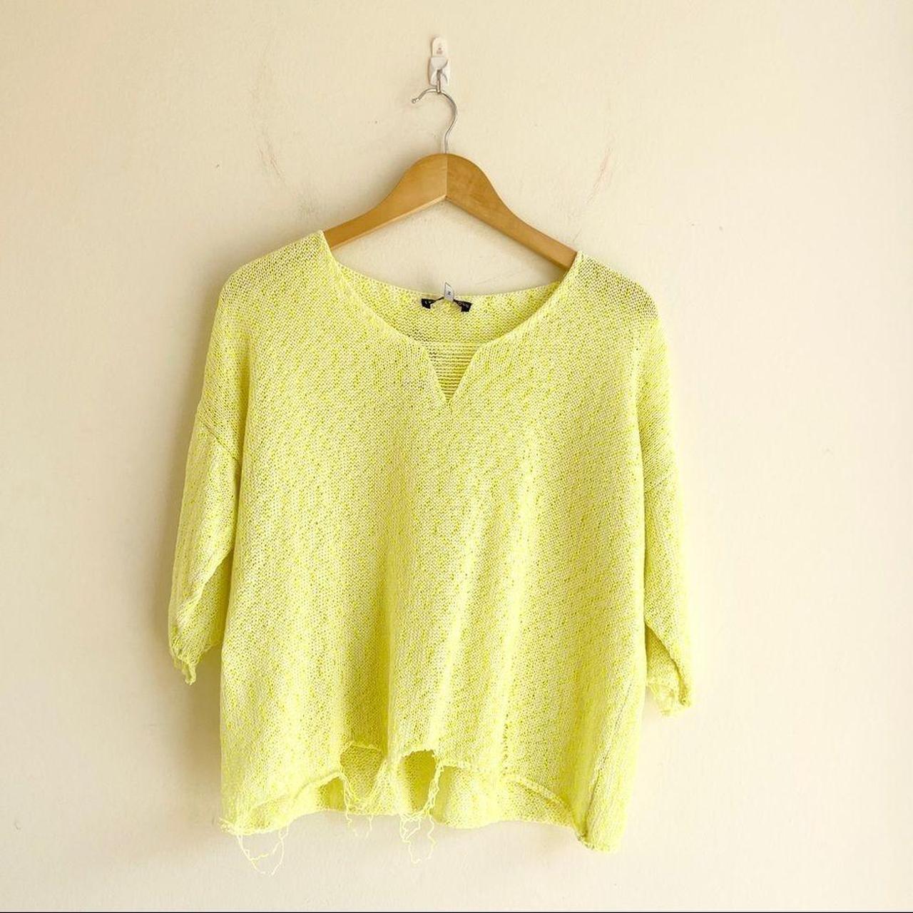 bright yellow jumper