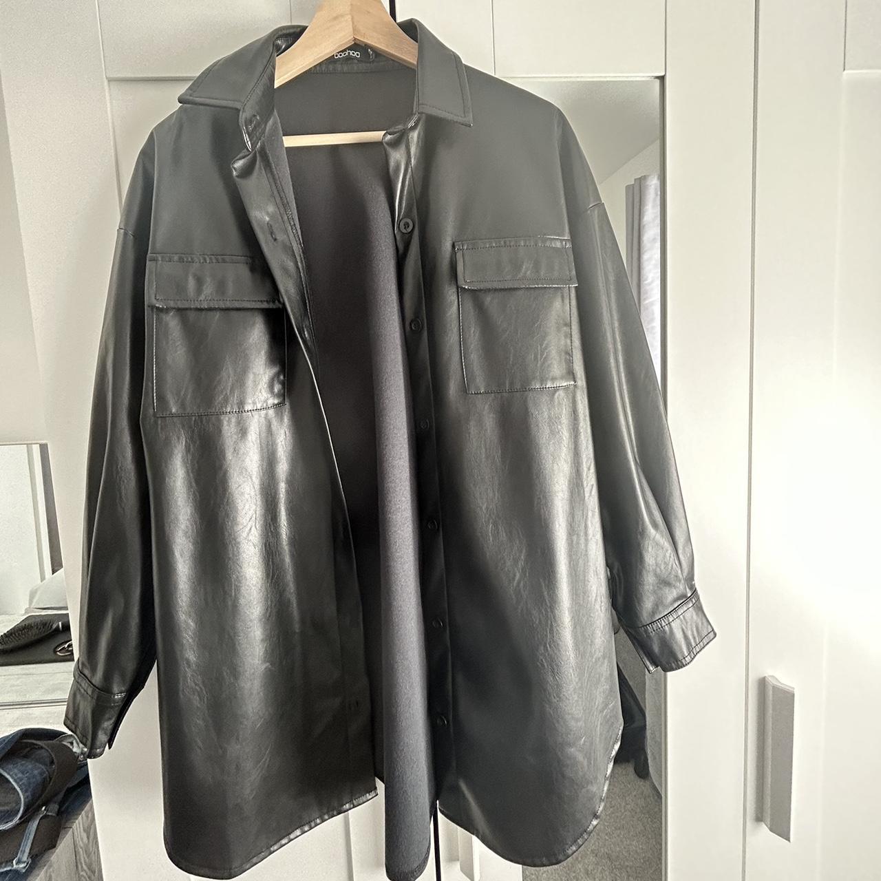 Boohoo Women's Black Jacket Depop