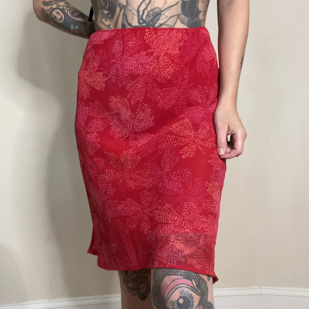 Express skirts outlet red