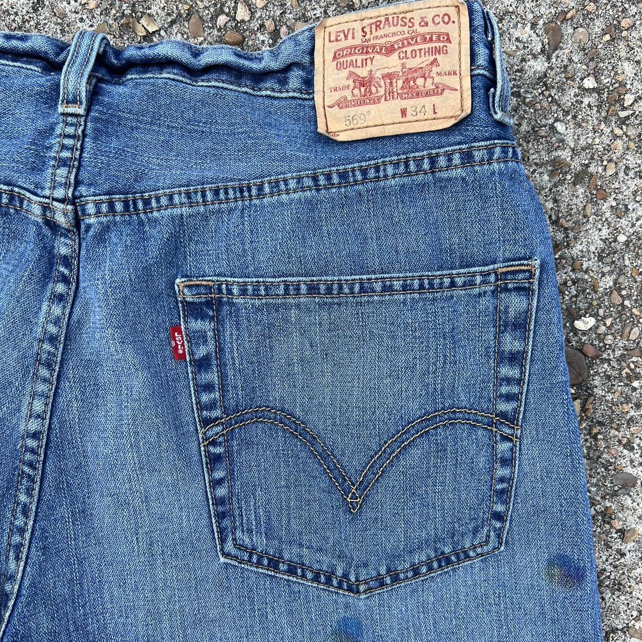 LEVIS LOOSE FIT JORTS FROM 2007 SIZE 34 #baggy... - Depop
