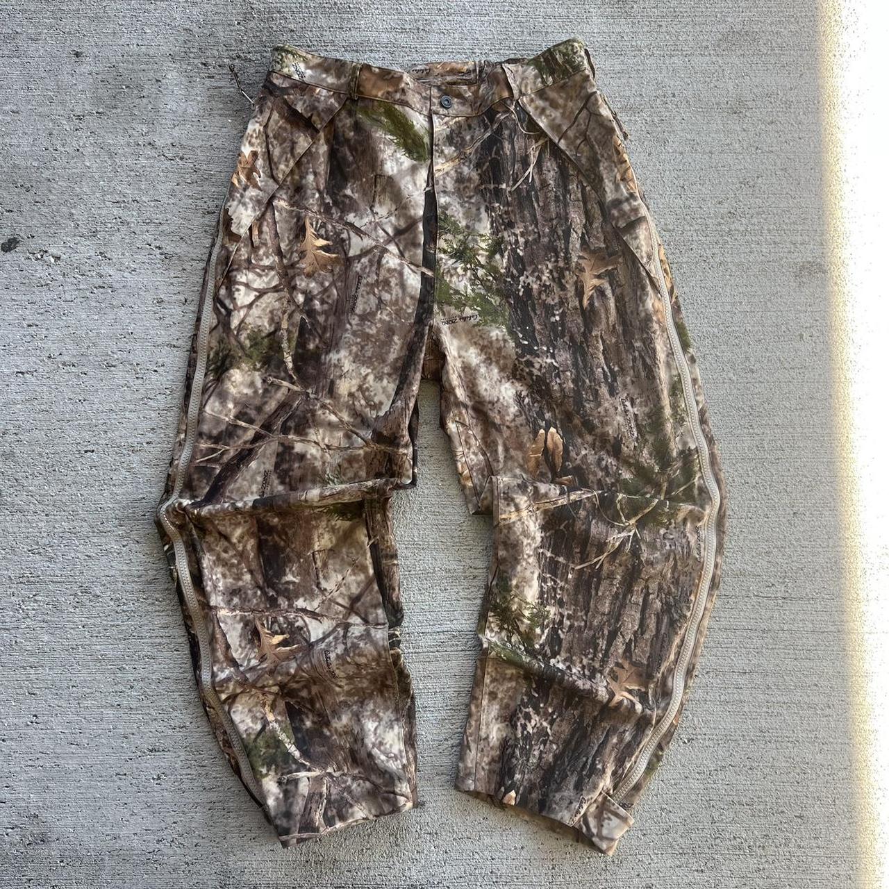 Zip all the way CABELA’S Insulated Camouflage Pants... - Depop