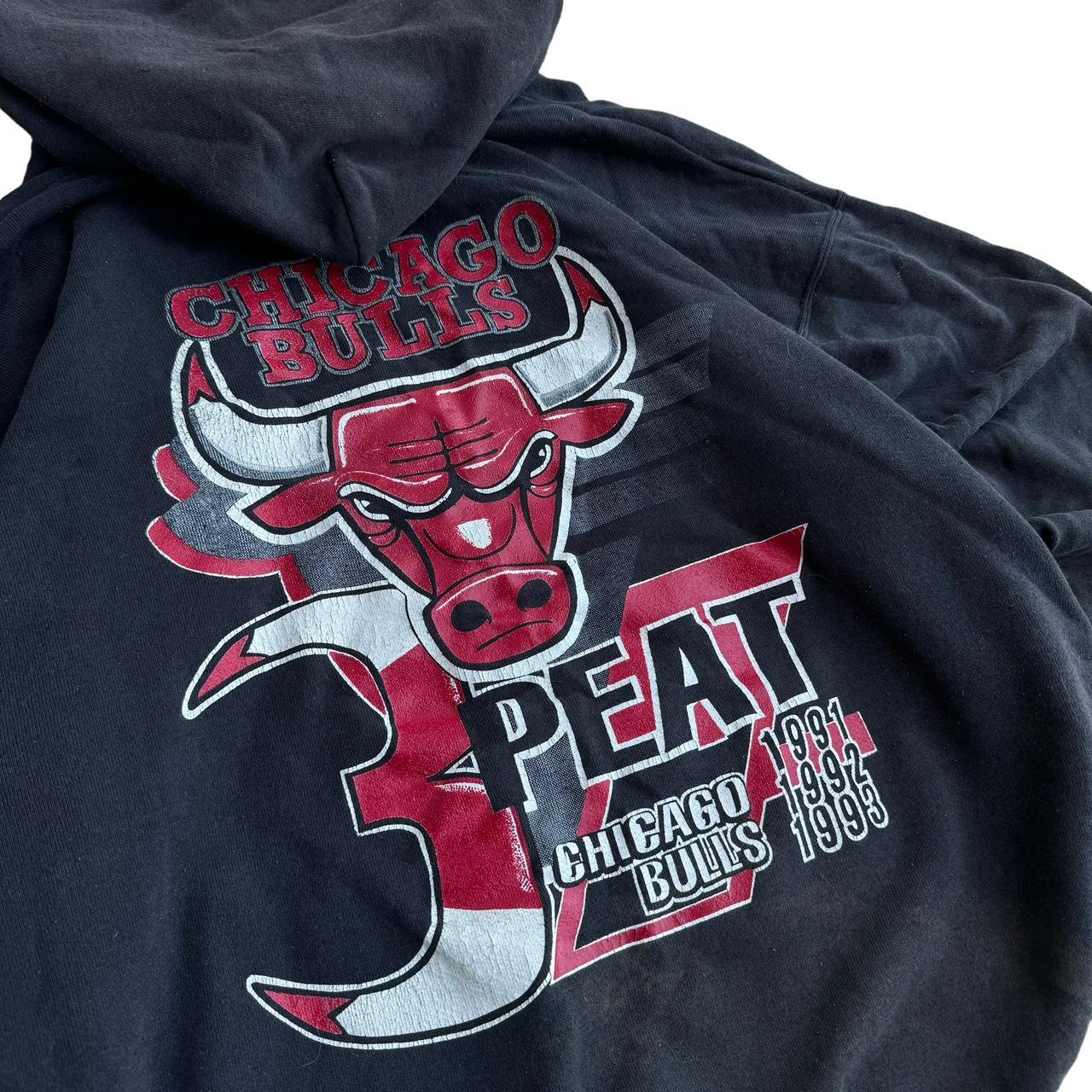 1993 INSANE CHICAGO BULLS THREE PEAT GRAPHIC HOODIE. Depop