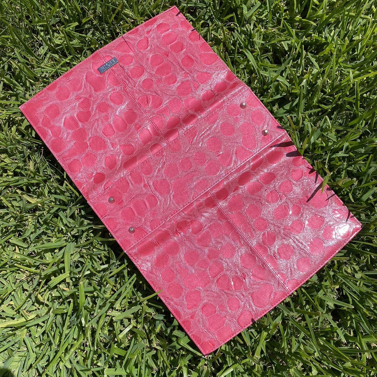 item listed by devsbitchincloset