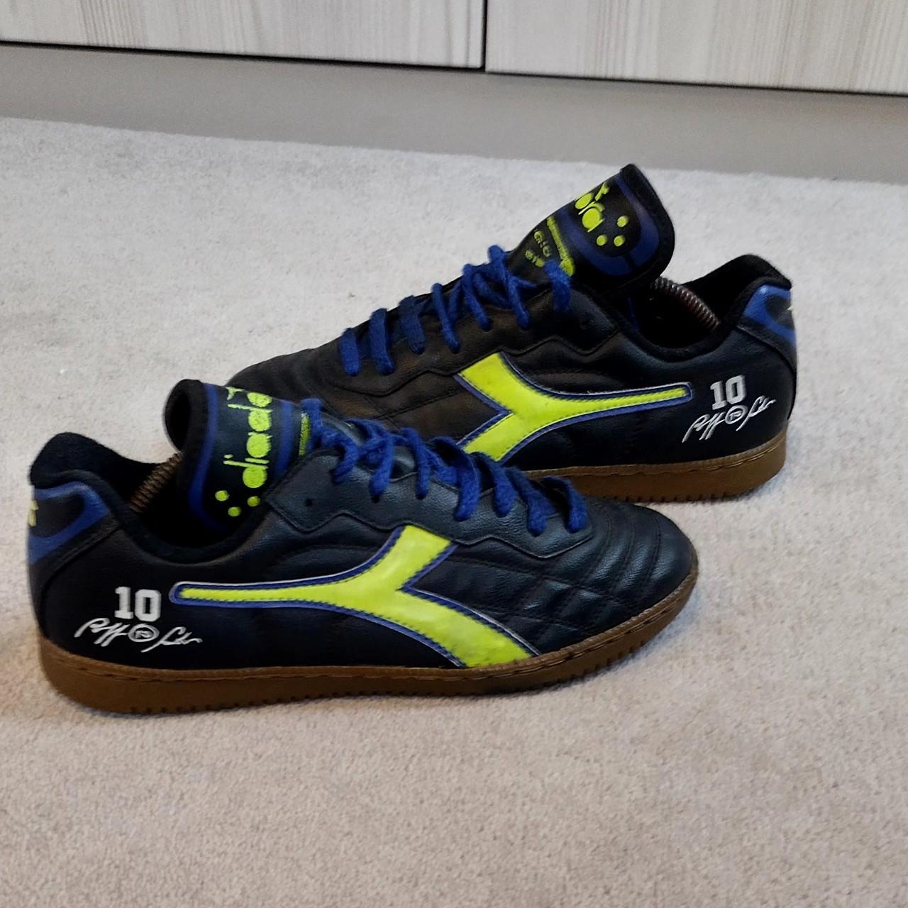 diadora astro turf trainers