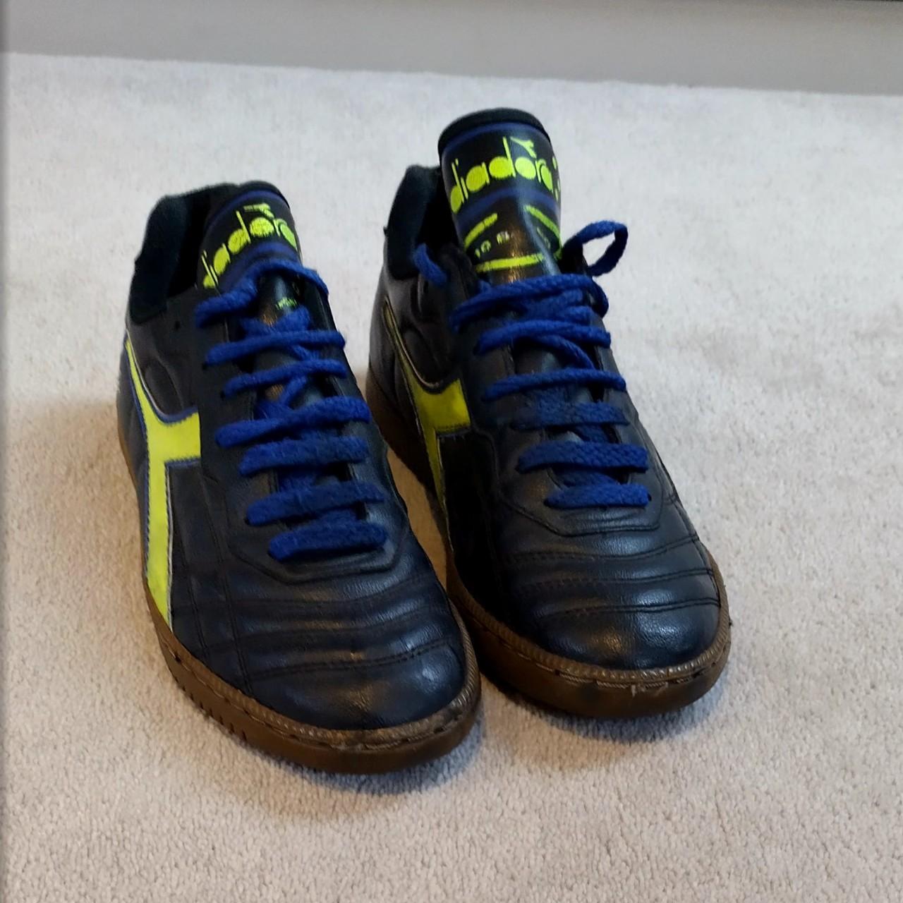 diadora astro turf trainers