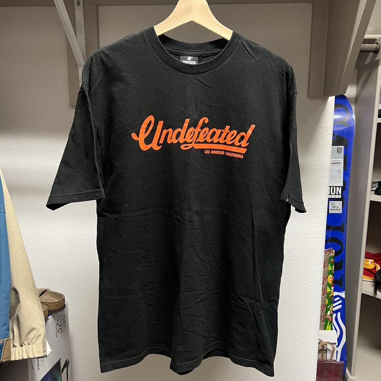 Undefeated Men's T-Shirt - Black - S