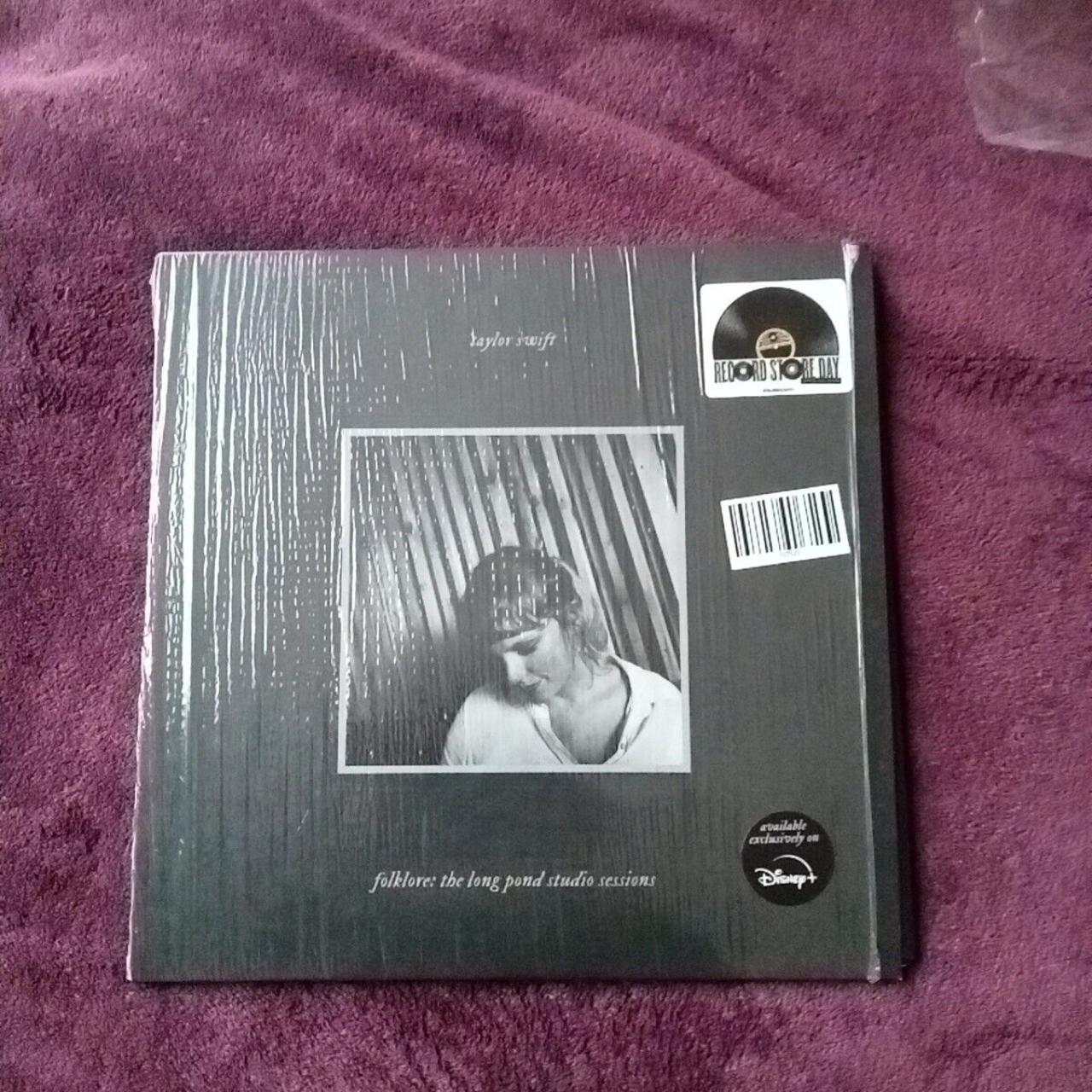 Taylor swift-vinyl - Depop