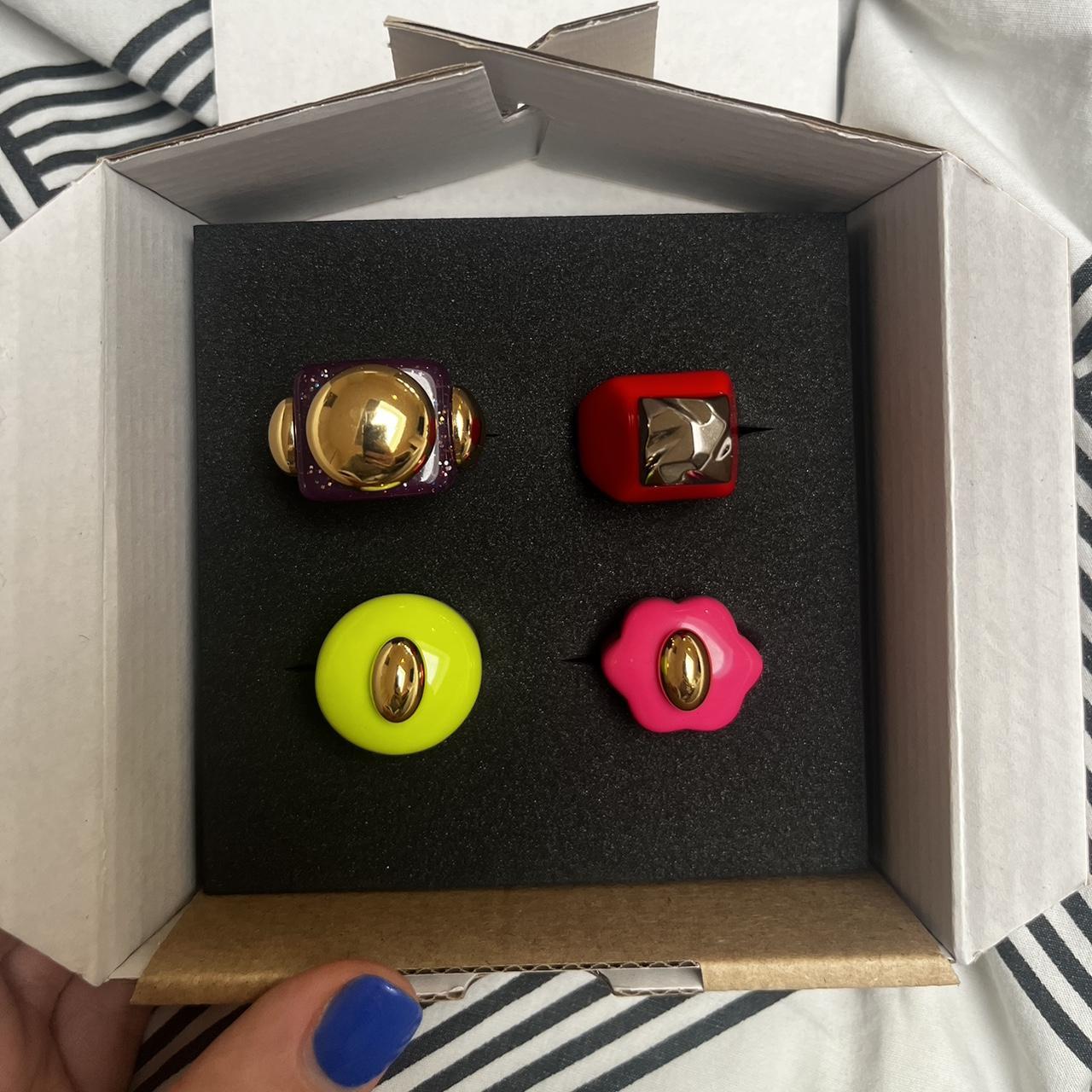 La Manso mystery box! Square rings and flower rings.... Depop