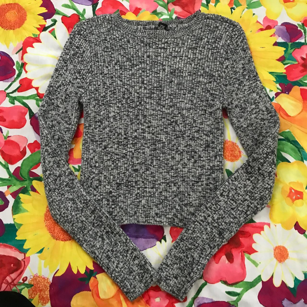 Gray sweater hotsell forever 21