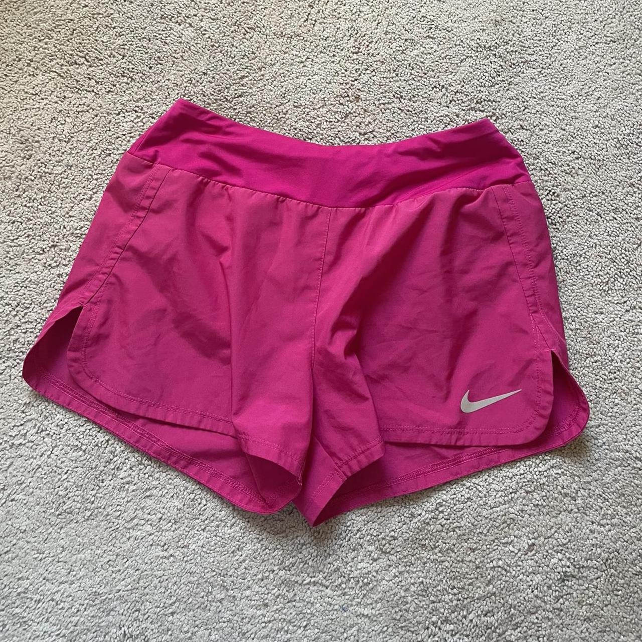 Nike Women's Shorts Depop