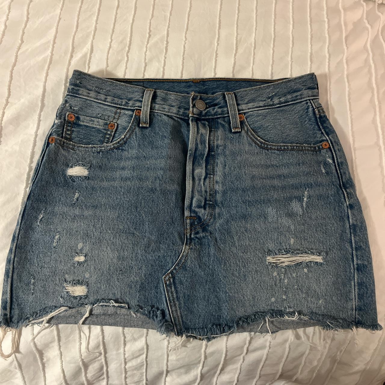 Levi's Women's Skirt | Depop