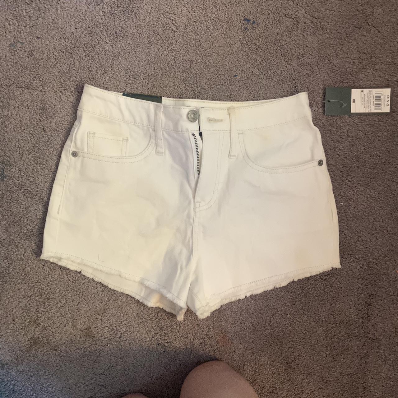 Wild Fable White Denim Shorts -size 00 -never worn... - Depop