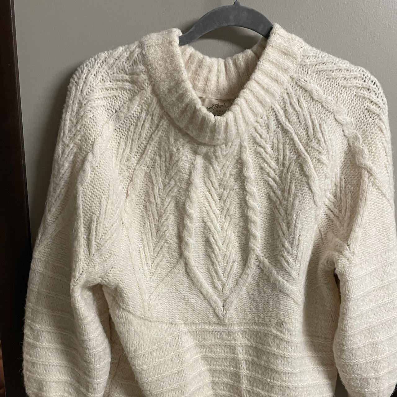 Sweater from Universal Thread (target) Runs very... - Depop