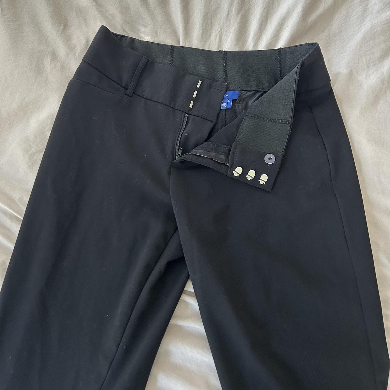 Black business pants with stretchy waistband Size 4,... - Depop