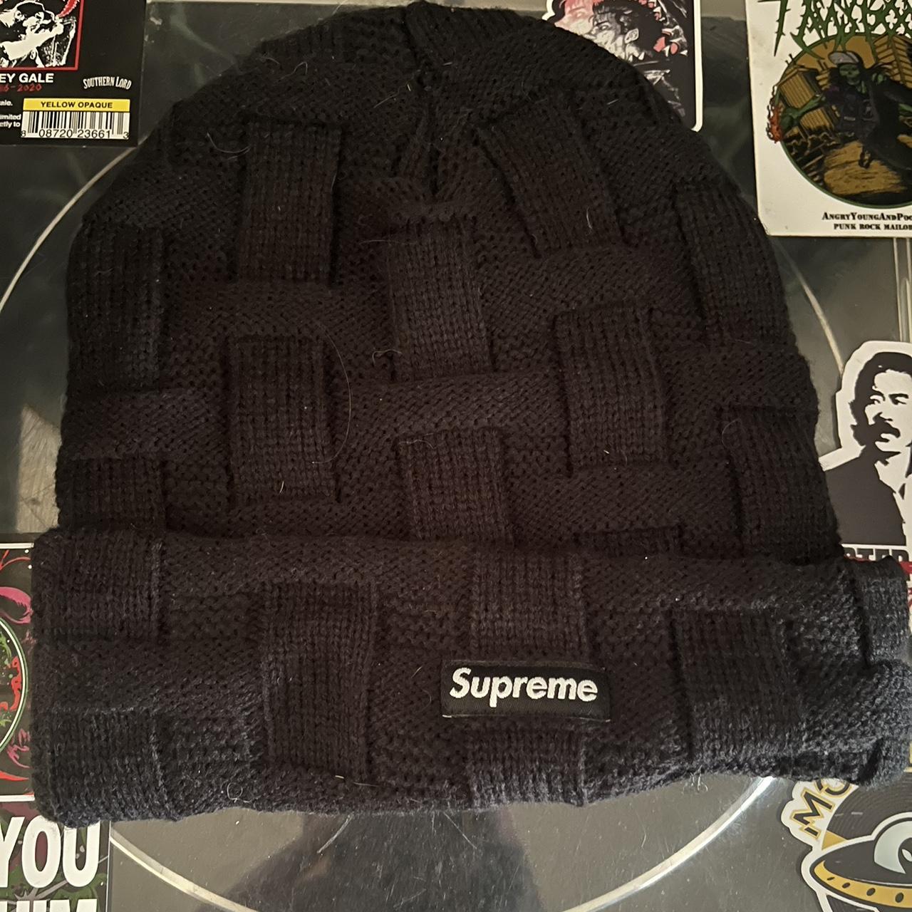 Black supreme-beanie-hat - Depop