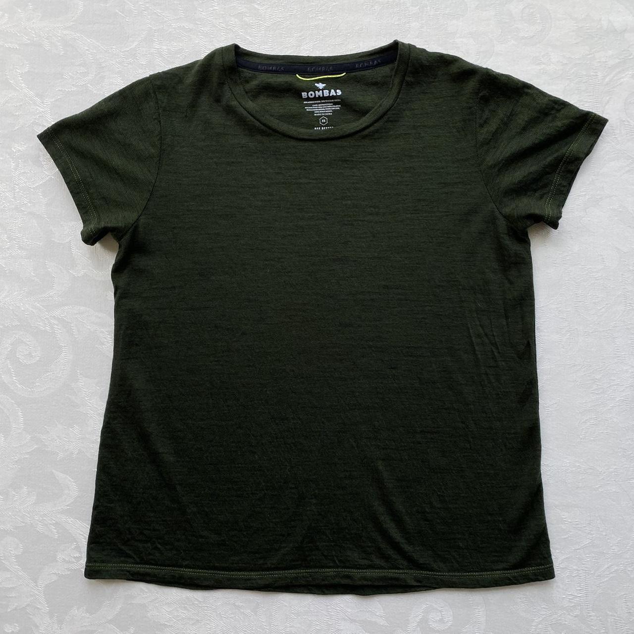Bombas Women's Green Shirt