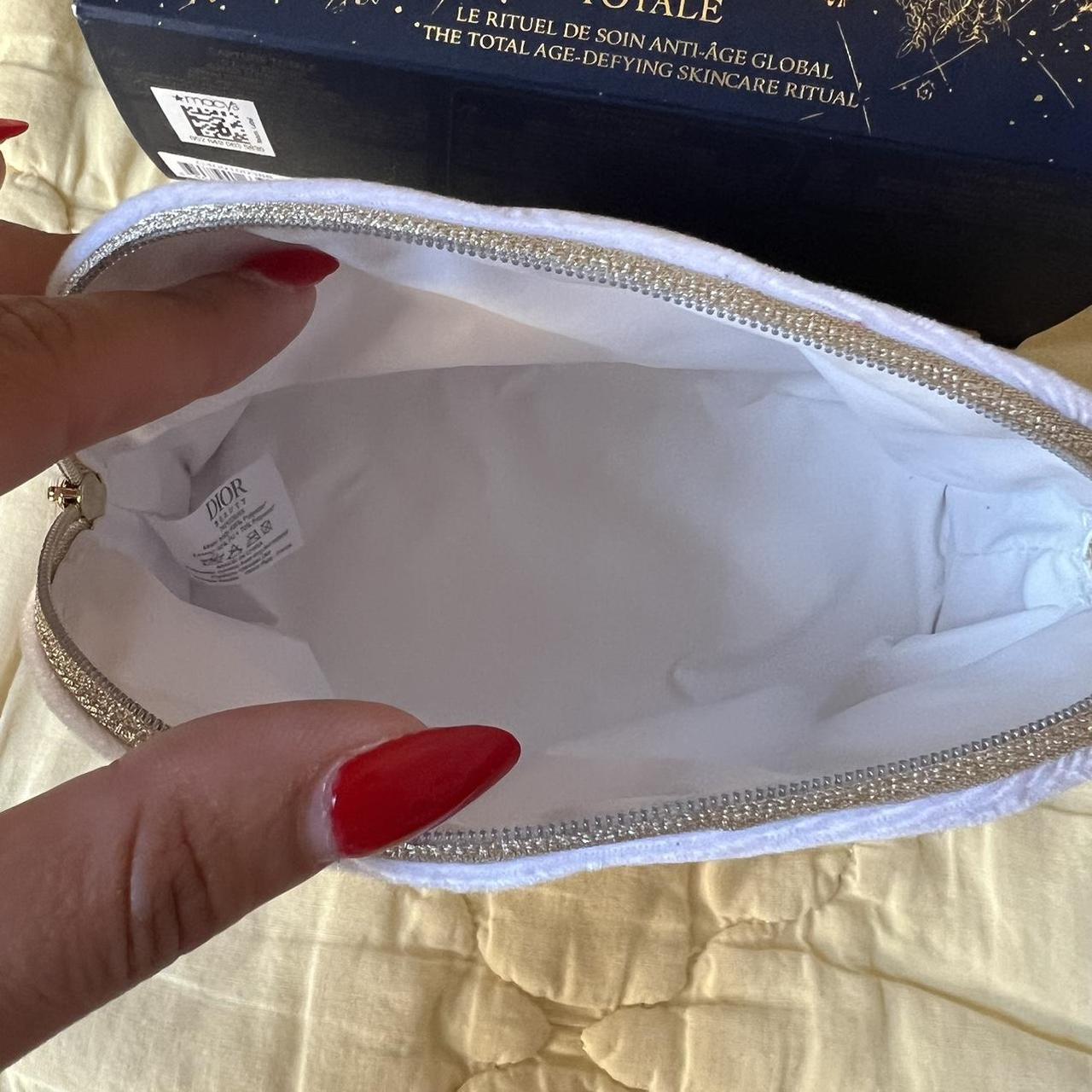 Dior Women's White and Gold Bag (3)