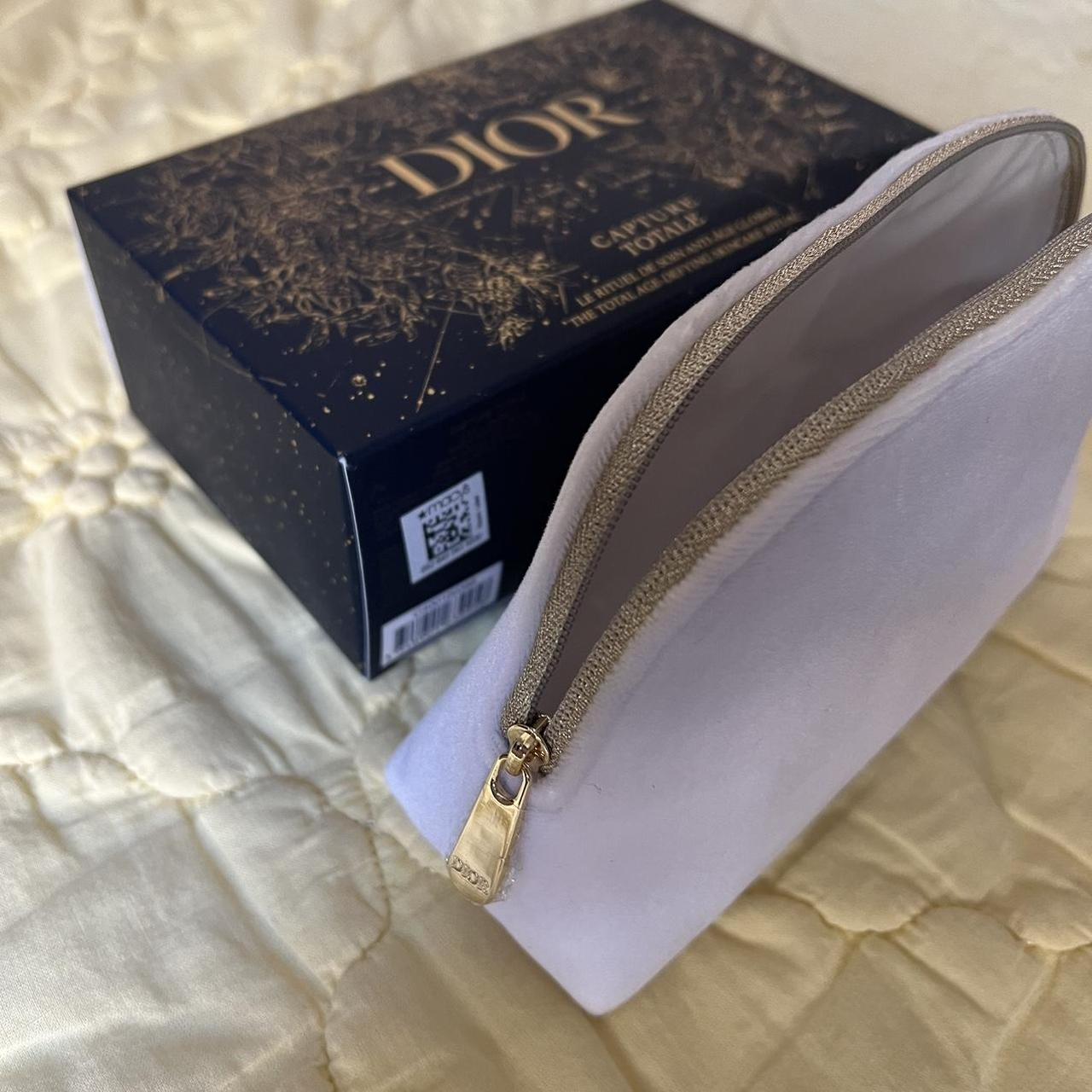 Dior Women's White and Gold Bag (5)