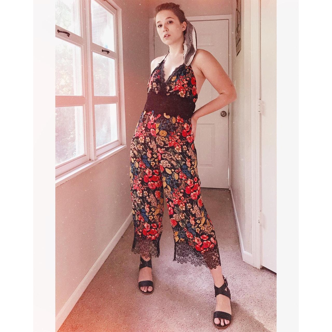 Zara Floral sold Print Jumpsuit Size Medium